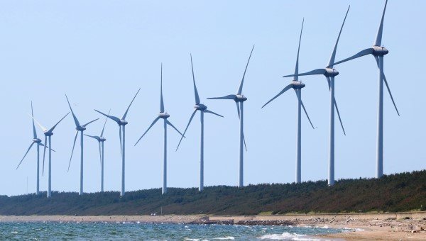 経済産業省 新たなエネルギー計画の素案を公表 再エネを主力電源として最大限導入