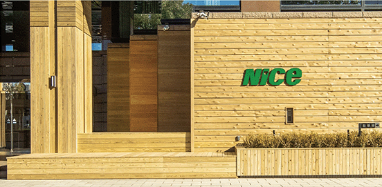 木のショールーム画像のみ